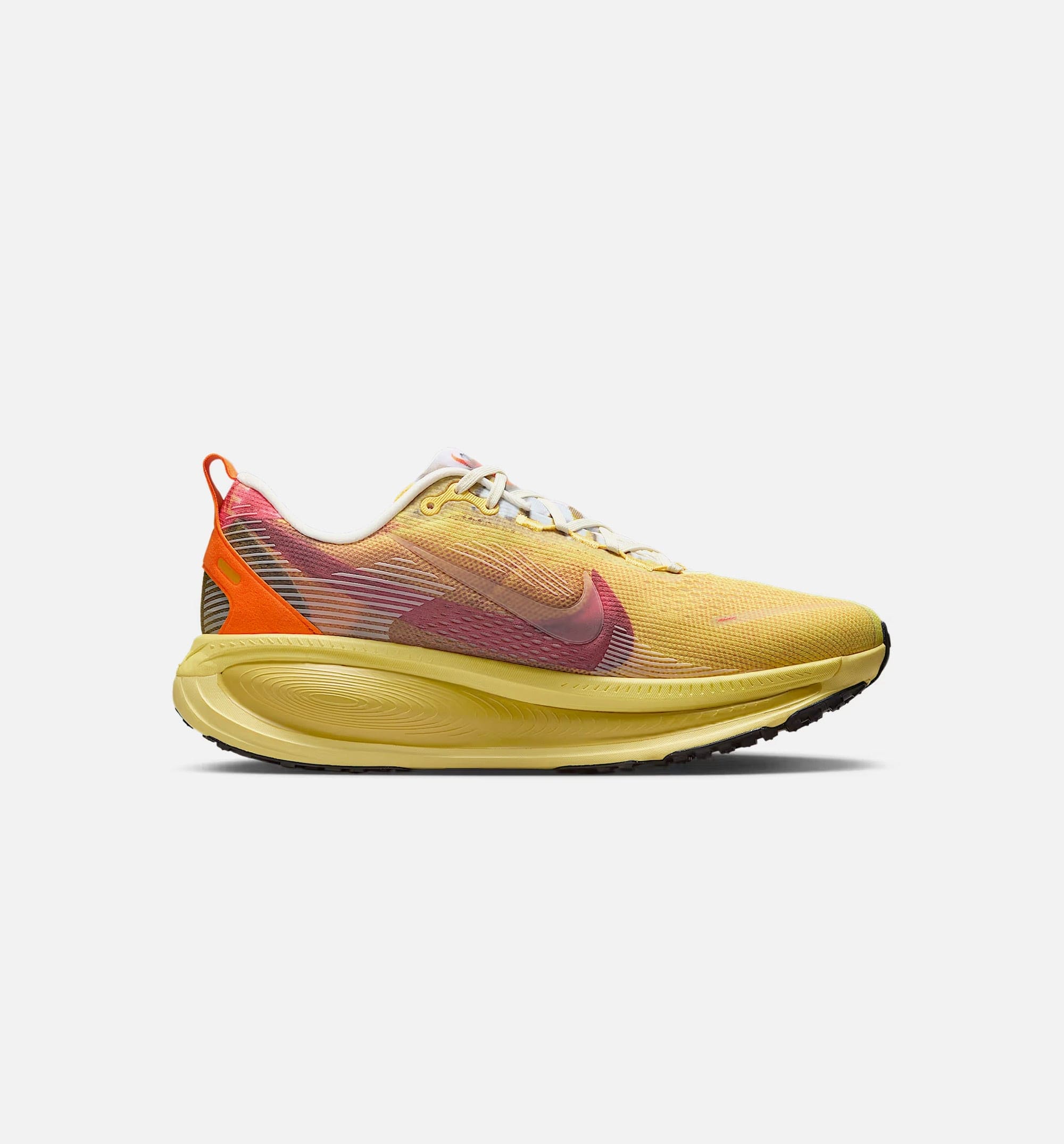 Vomero 18 SE Mens Lifestyle Shoe - Yellow/White