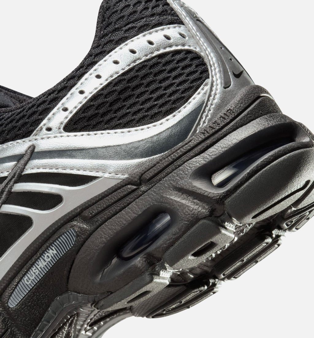 Air Max Moto 2K Womens Lifestyle Shoe - Black/Black/Metallic Silver/Anthracite